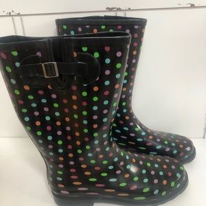Women’s polka dot rain boots size 11